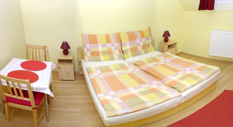 Kondics Apartmanhaz Sárvár Oda fotoğraf
